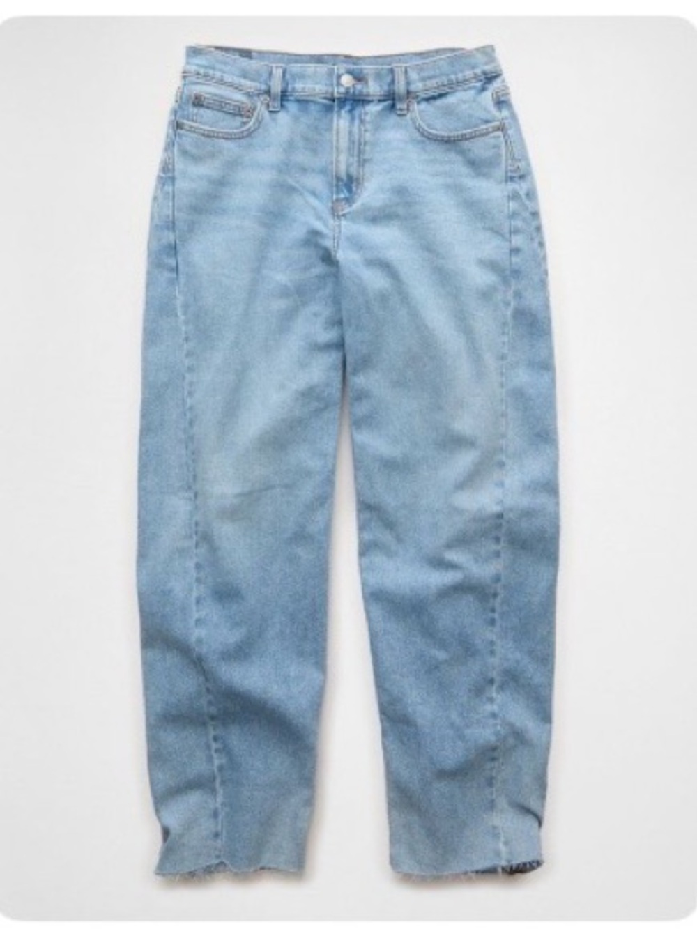 American Eagle Outfitters Light Blue barrel -Leg Jeans size 6 regular